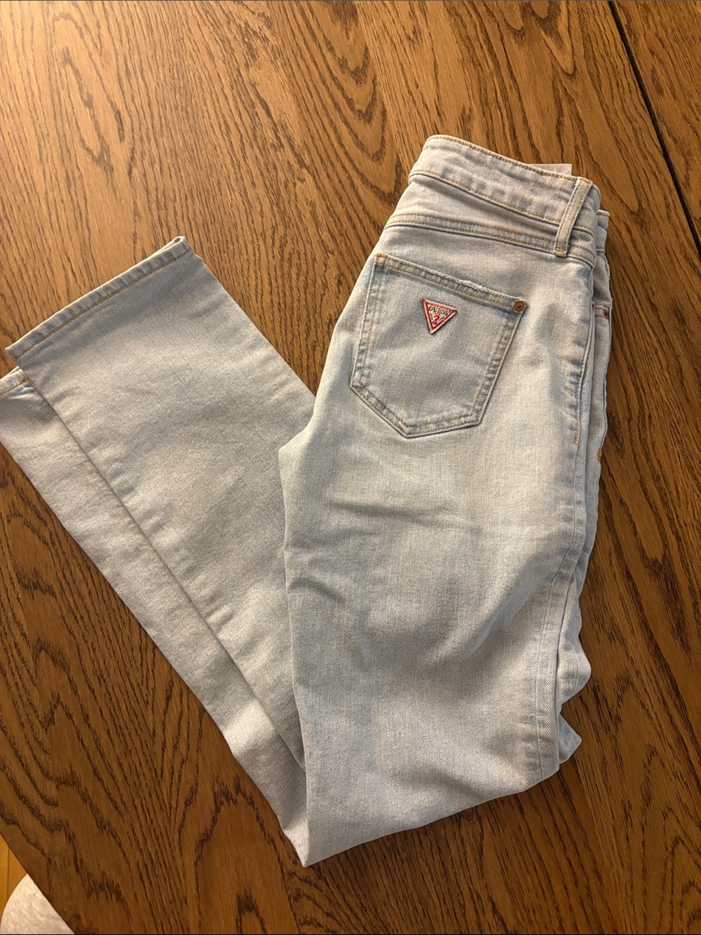 GUESS Light Wash Women's Jeans - Classic High-Rise